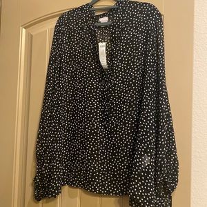 Chico’s NWT top size 4 (20/22)